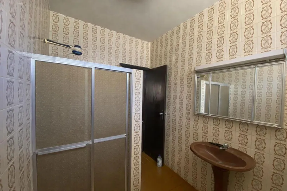 Casa, 3 quartos, 217 m² - Foto 2