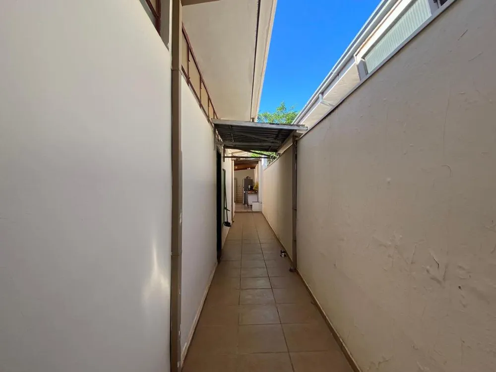 Casa, 3 quartos, 217 m² - Foto 1