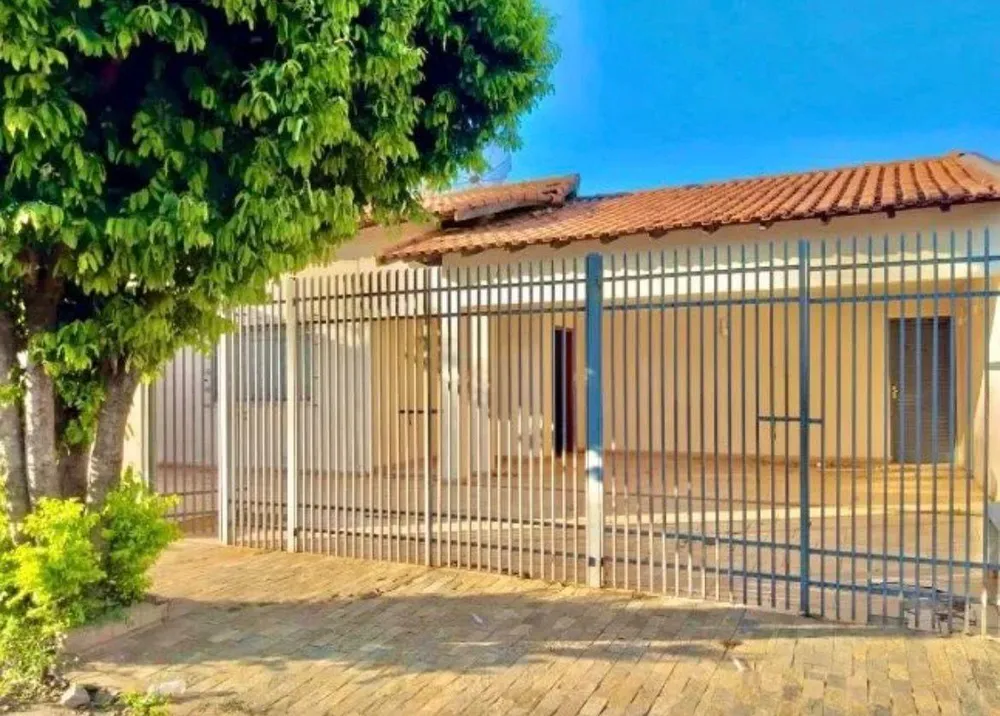 Casa, 3 quartos, 180 m² - Foto 2