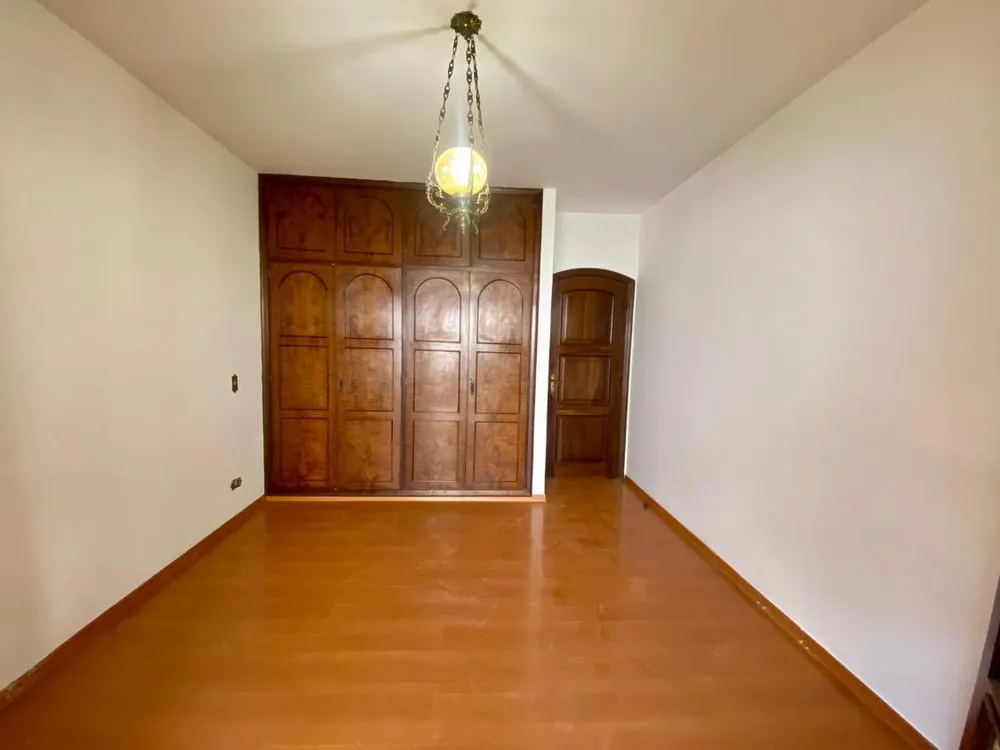 Casa, 4 quartos, 277 m² - Foto 3