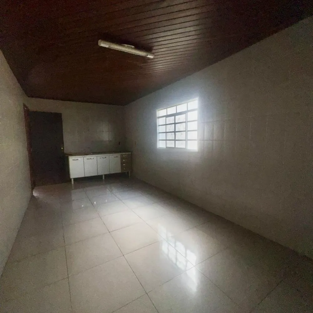 Casa, 3 quartos, 254 m² - Foto 2