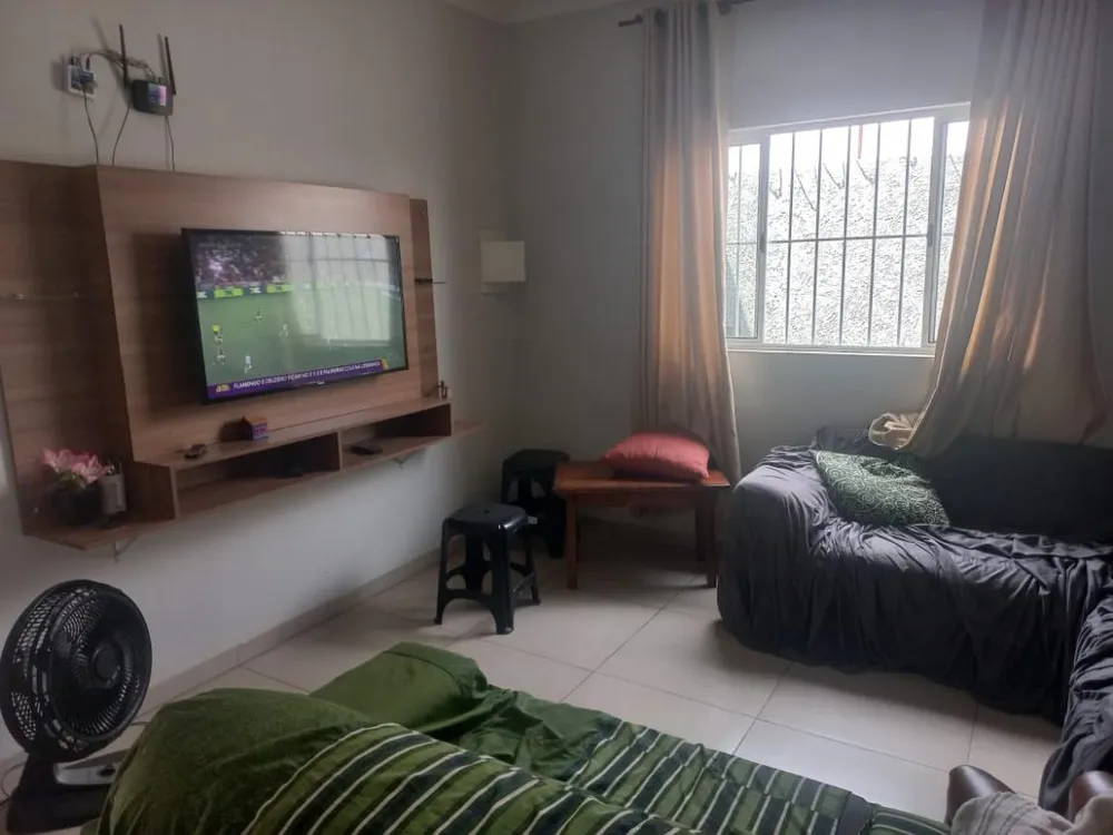Casa, 3 quartos, 184 m² - Foto 2