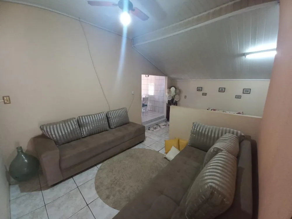 Casa, 4 quartos, 210 m² - Foto 4