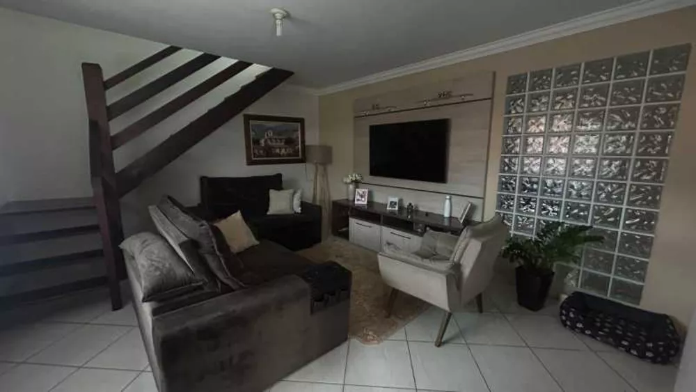 Casa, 3 quartos, 180 m² - Foto 3
