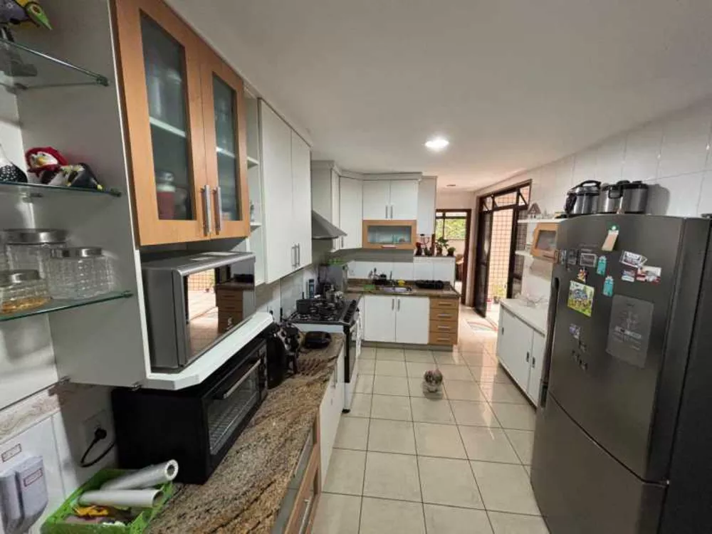 Apartamento, 4 quartos, 204 m² - Foto 2