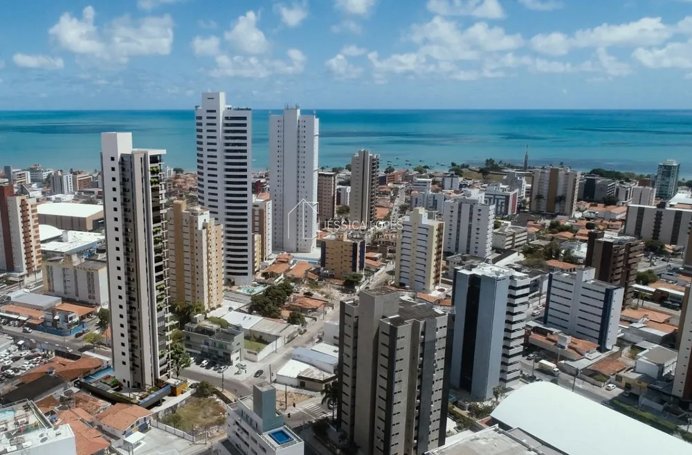 Apartamento, 3 quartos, 145 m² - Foto 2