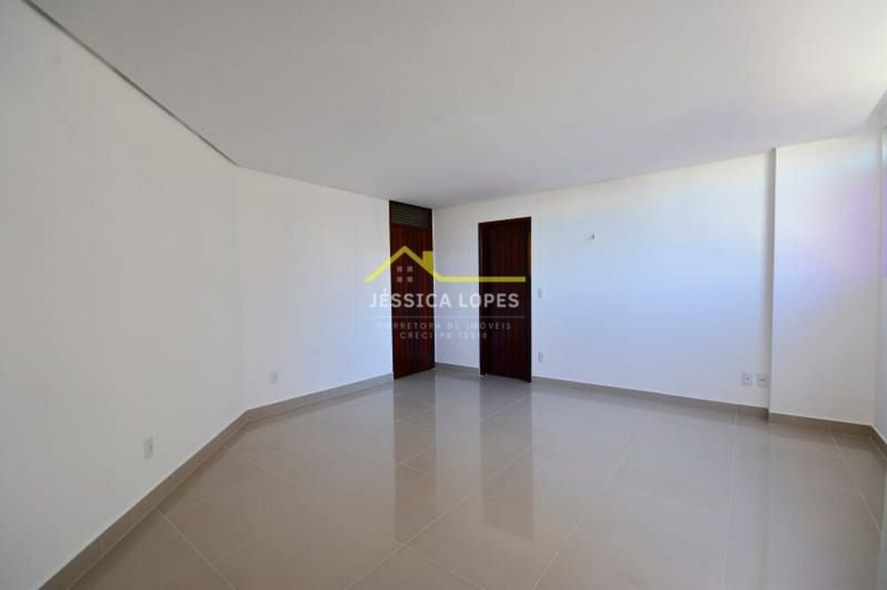Apartamento, 3 quartos, 236 m² - Foto 2