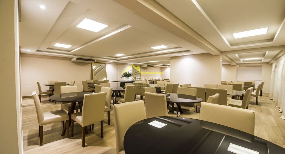 Apartamento à venda com 3 quartos, 93m² - Foto 2