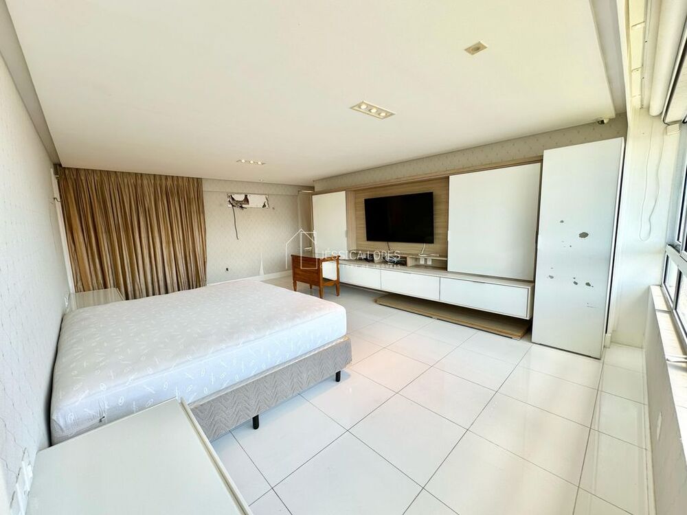 Apartamento à venda com 5 quartos, 426m² - Foto 4