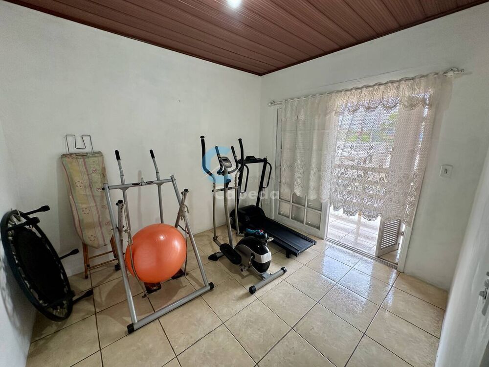Sobrado à venda com 3 quartos, 128m² - Foto 1