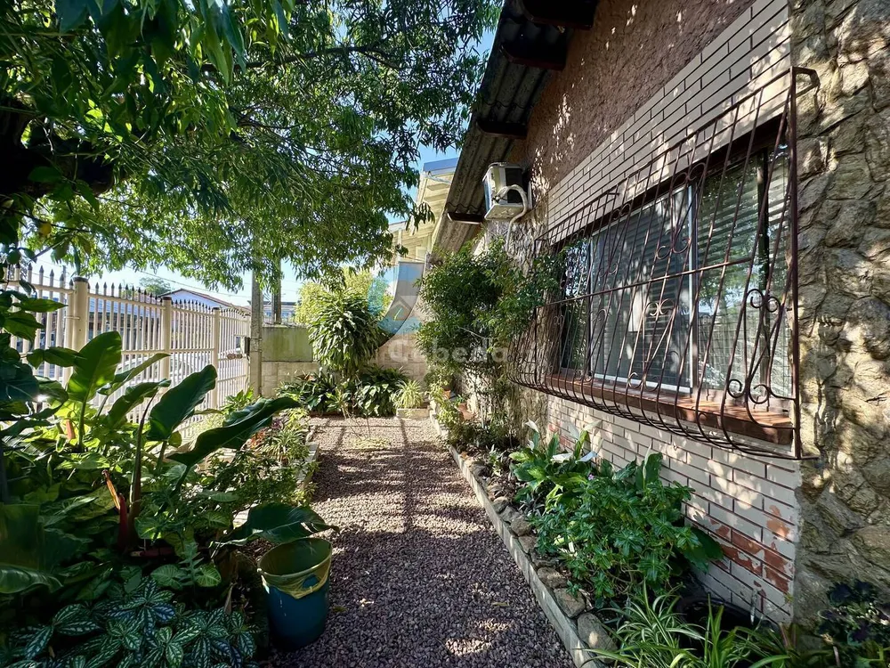 Casa, 3 quartos, 180 m² - Foto 1