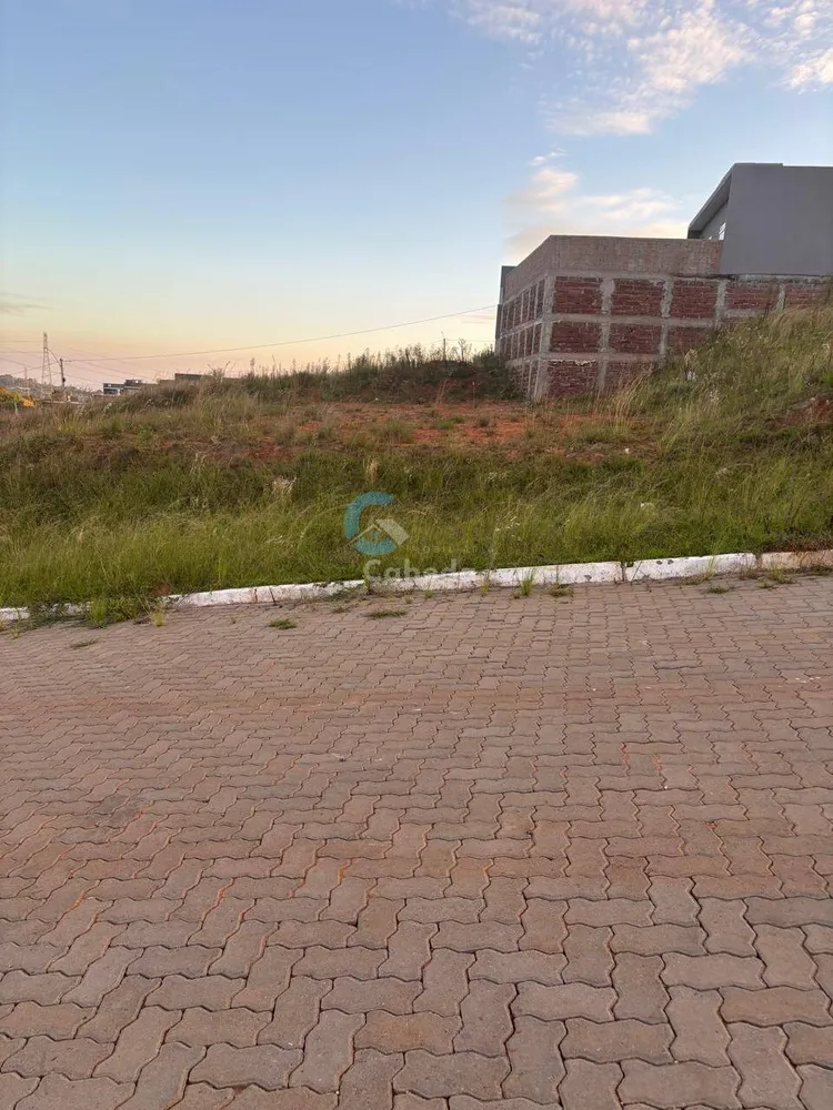 Terreno, 211 m² - Foto 1