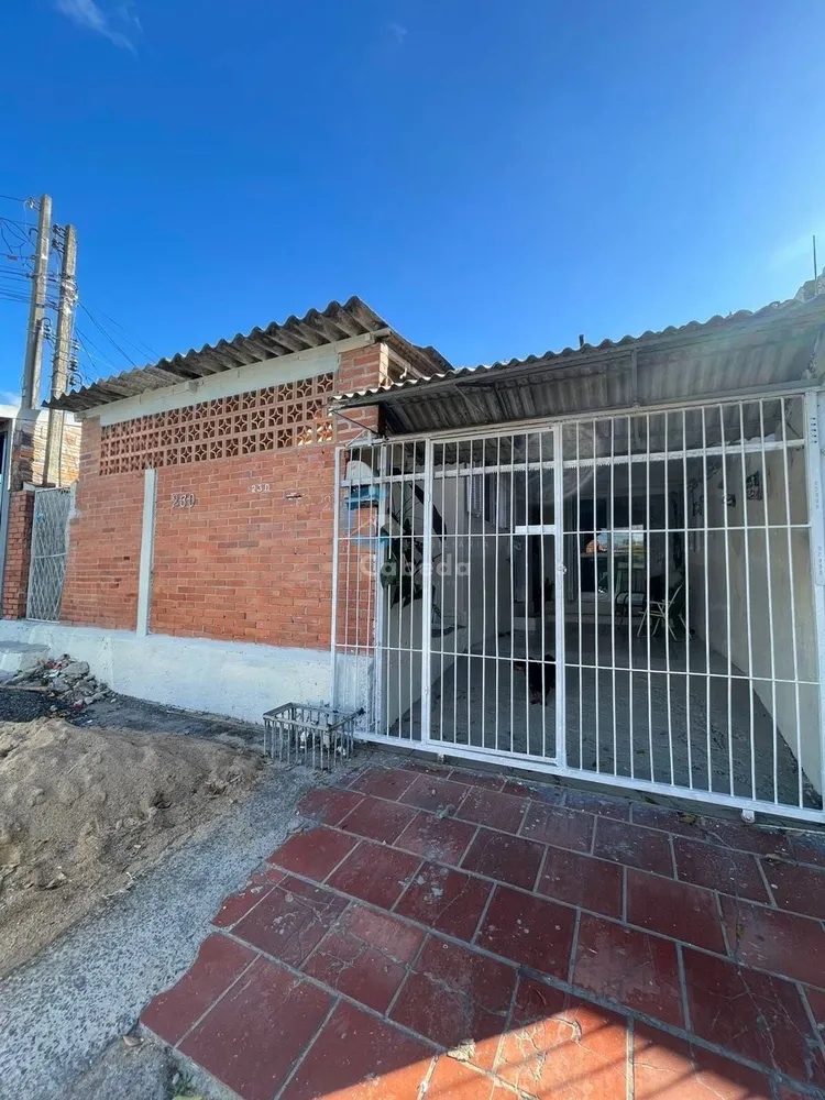 Casa, 4 quartos - Foto 1