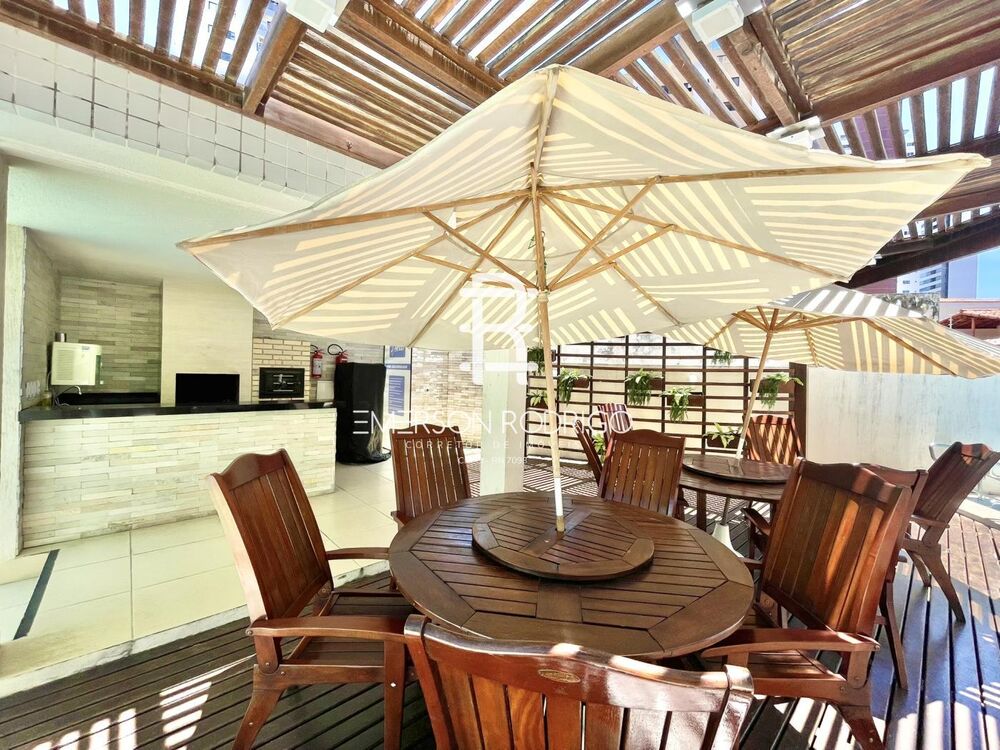 Apartamento à venda com 3 quartos, 153m² - Foto 3