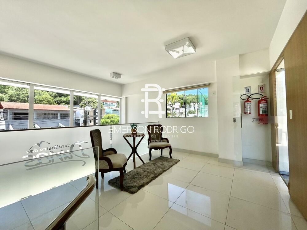 Apartamento à venda com 3 quartos, 153m² - Foto 4