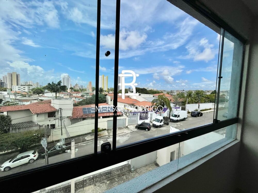 Apartamento à venda com 3 quartos, 102m² - Foto 2