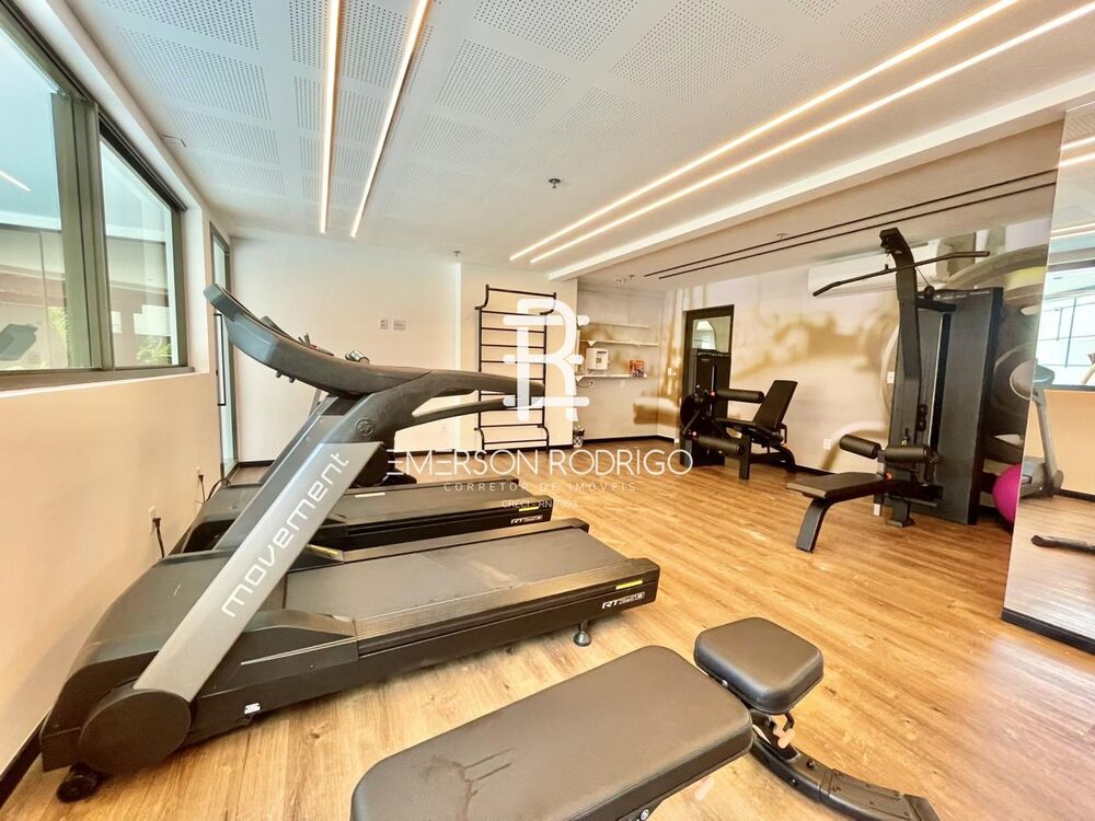 Apartamento à venda com 3 quartos, 156m² - Foto 4