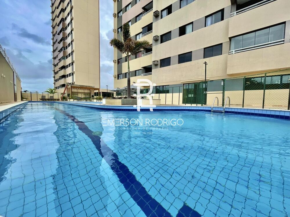 Apartamento à venda com 3 quartos, 75m² - Foto 2