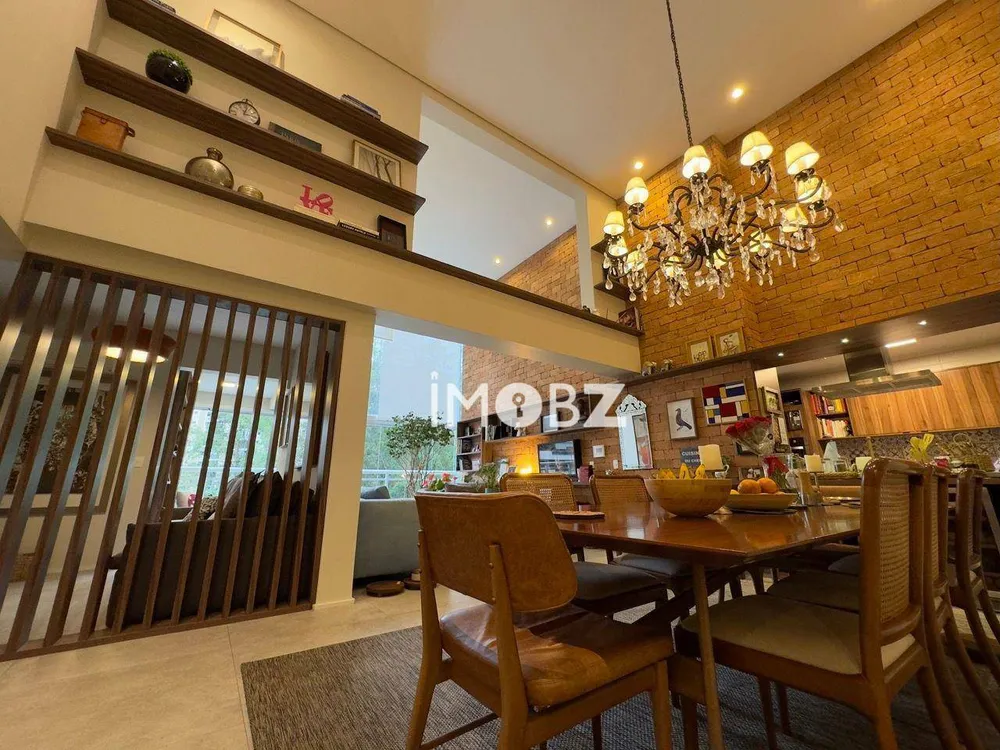 Apartamento, 3 quartos, 168 m² - Foto 1