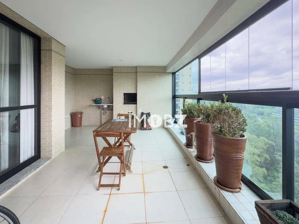 Apartamento, 3 quartos, 226 m² - Foto 4