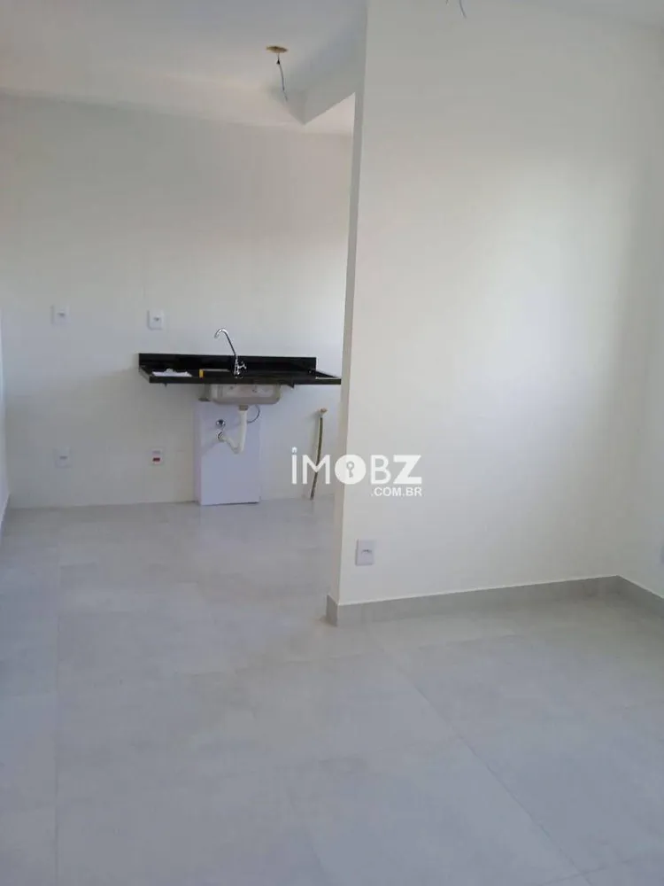 Apartamento, 1 quarto, 32 m² - Foto 2