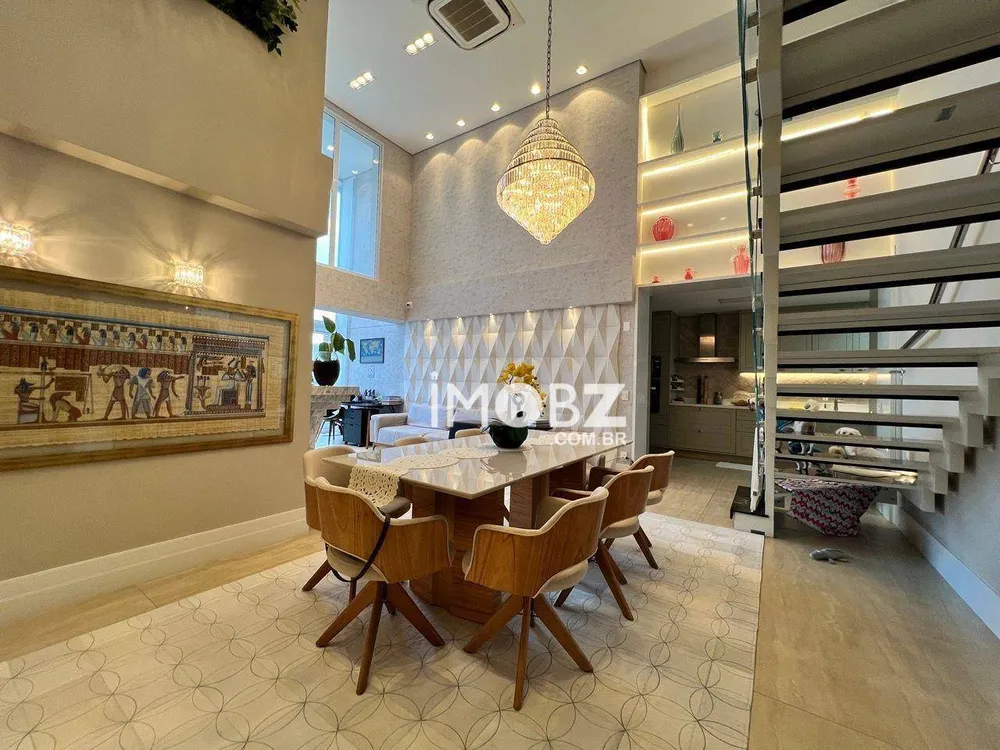 Apartamento, 4 quartos, 349 m² - Foto 1