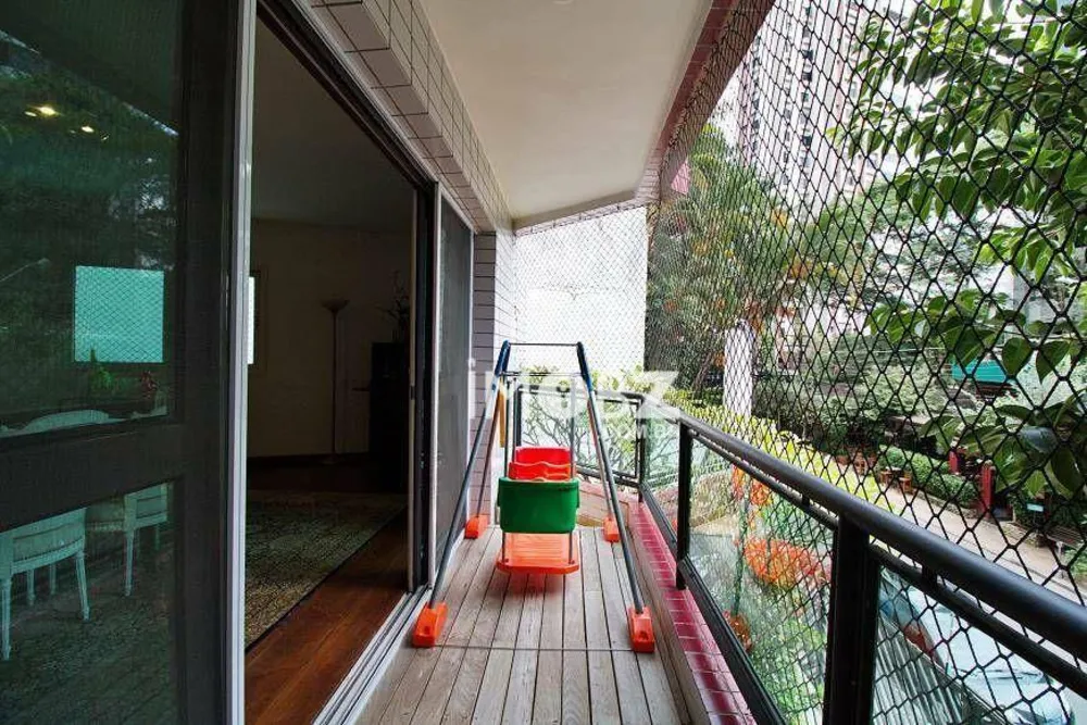 Apartamento, 3 quartos, 168 m² - Foto 4