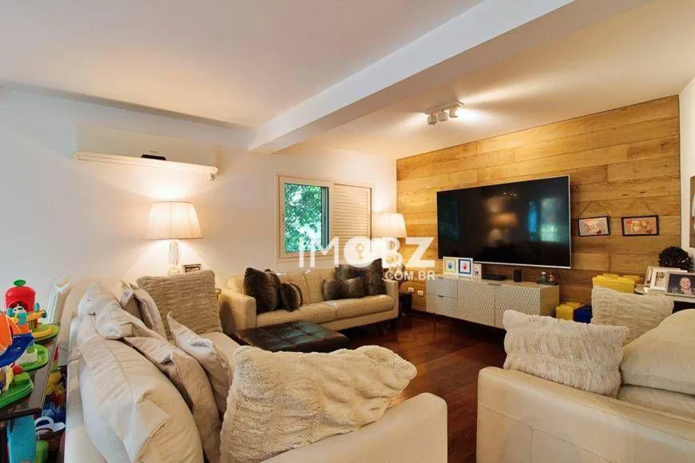 Apartamento, 3 quartos, 168 m² - Foto 2
