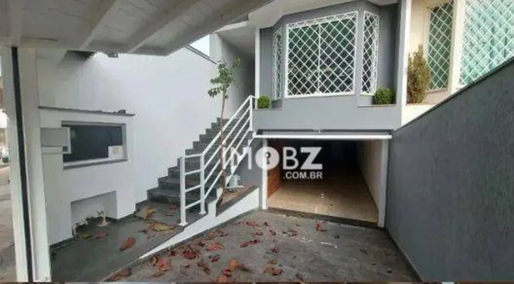 Casa, 3 quartos, 200 m² - Foto 1