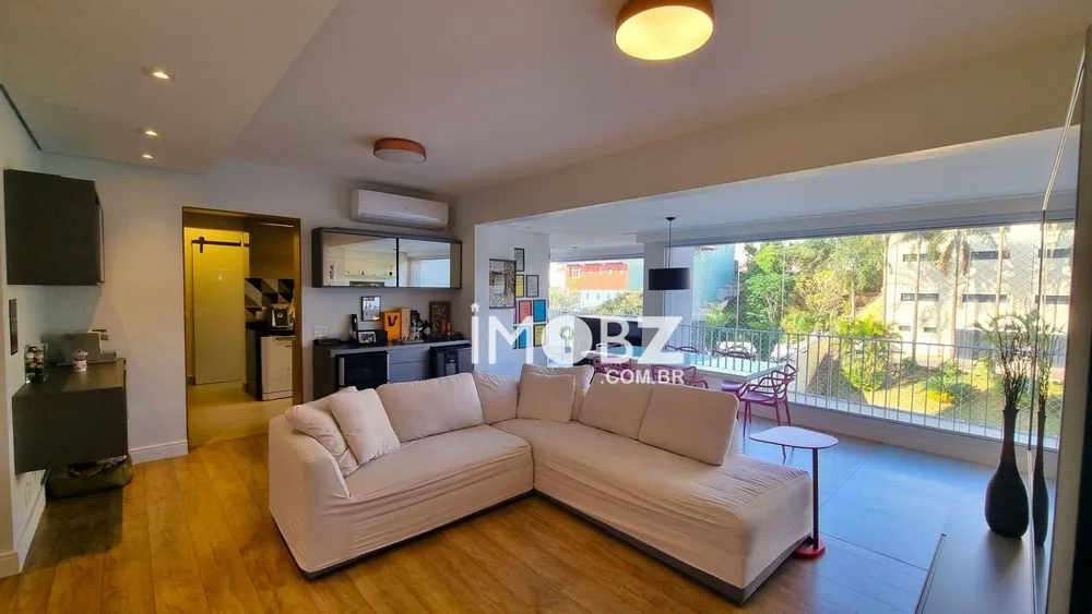 Apartamento, 3 quartos, 132 m² - Foto 2