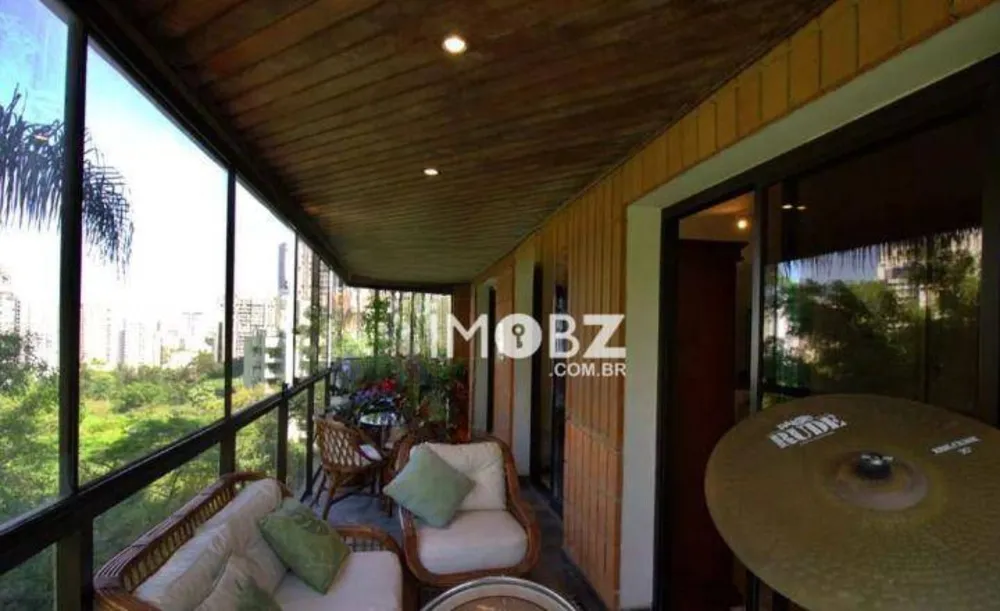 Apartamento, 3 quartos, 200 m² - Foto 3