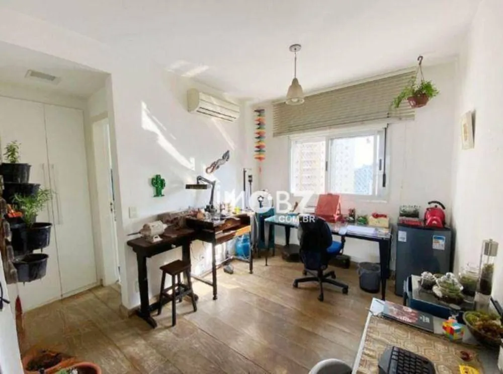 Apartamento, 3 quartos, 196 m² - Foto 1