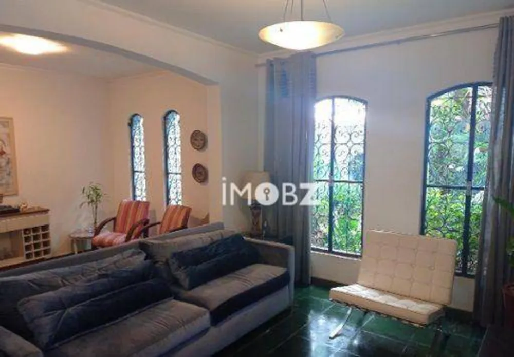 Casa, 3 quartos, 250 m² - Foto 1