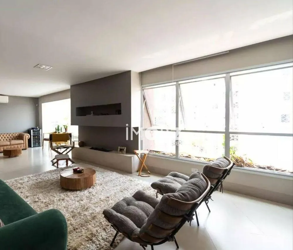 Apartamento, 3 quartos, 200 m² - Foto 2