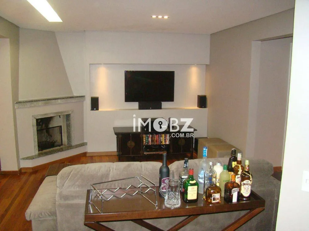 Apartamento, 3 quartos, 138 m² - Foto 2