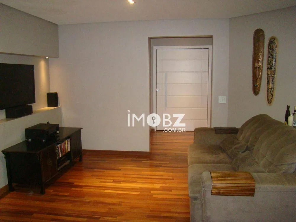Apartamento, 3 quartos, 138 m² - Foto 1