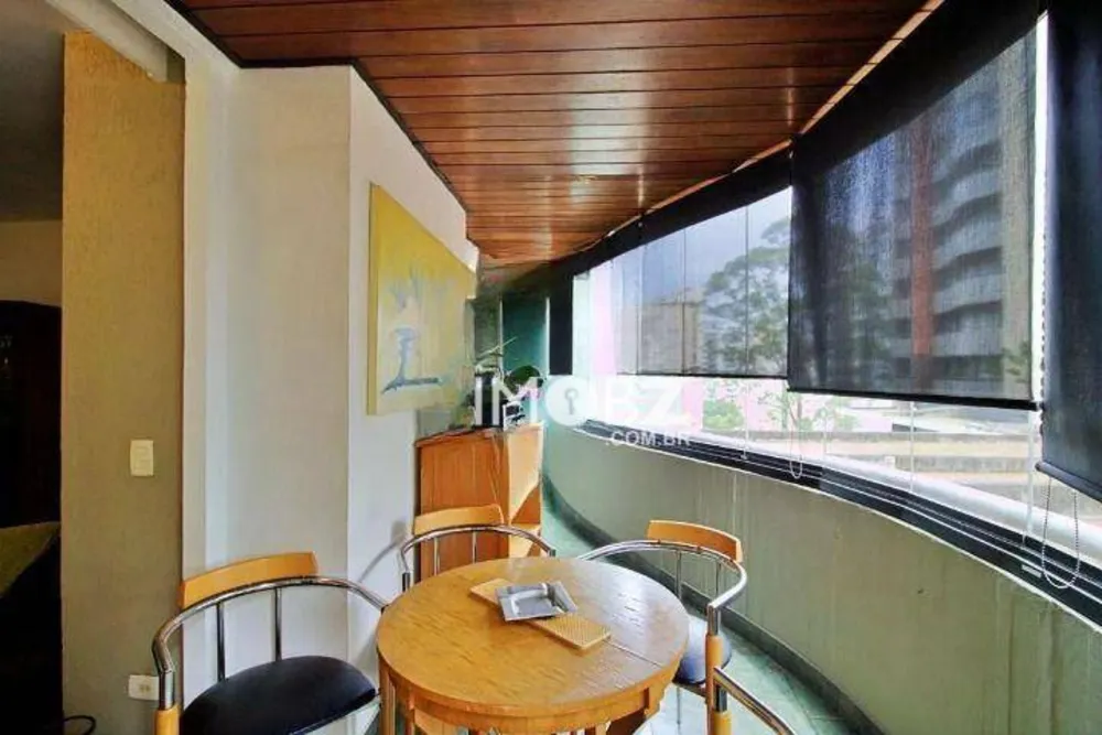 Apartamento, 3 quartos, 120 m² - Foto 2