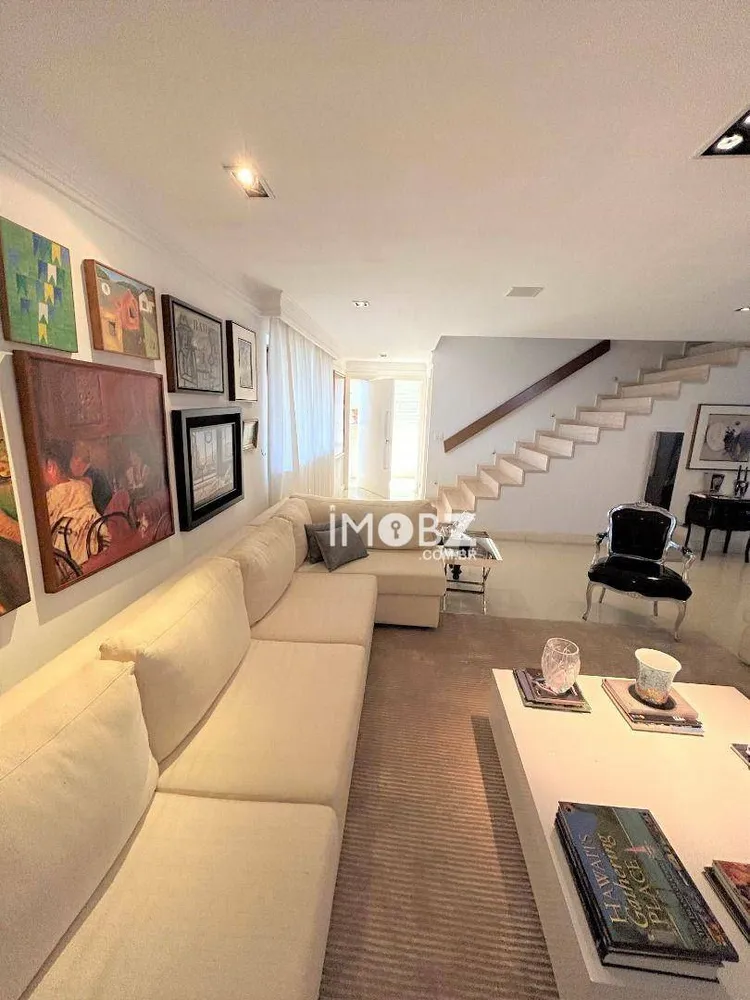 Apartamento, 3 quartos, 270 m² - Foto 4
