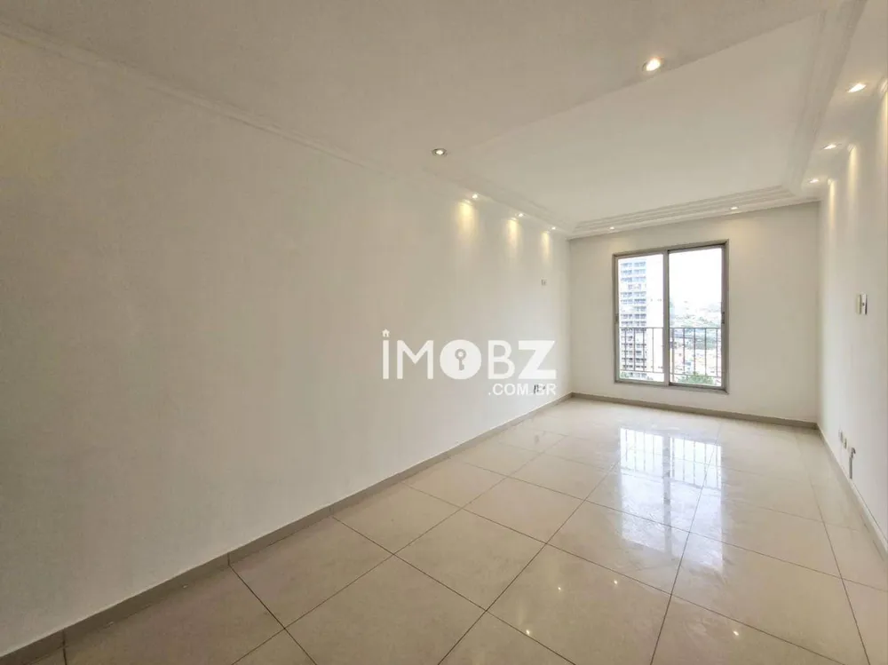 Apartamento, 3 quartos, 70 m² - Foto 2