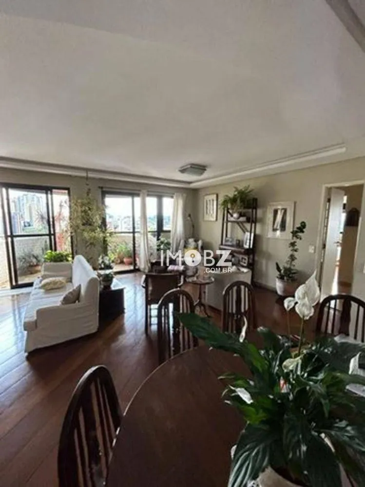 Apartamento, 3 quartos, 136 m² - Foto 2