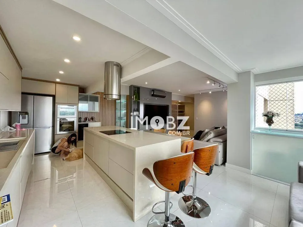 Apartamento, 3 quartos, 126 m² - Foto 1