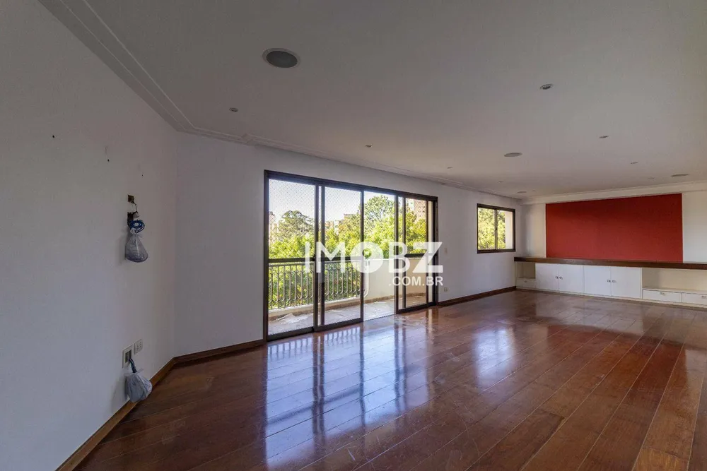 Apartamento, 3 quartos, 160 m² - Foto 1
