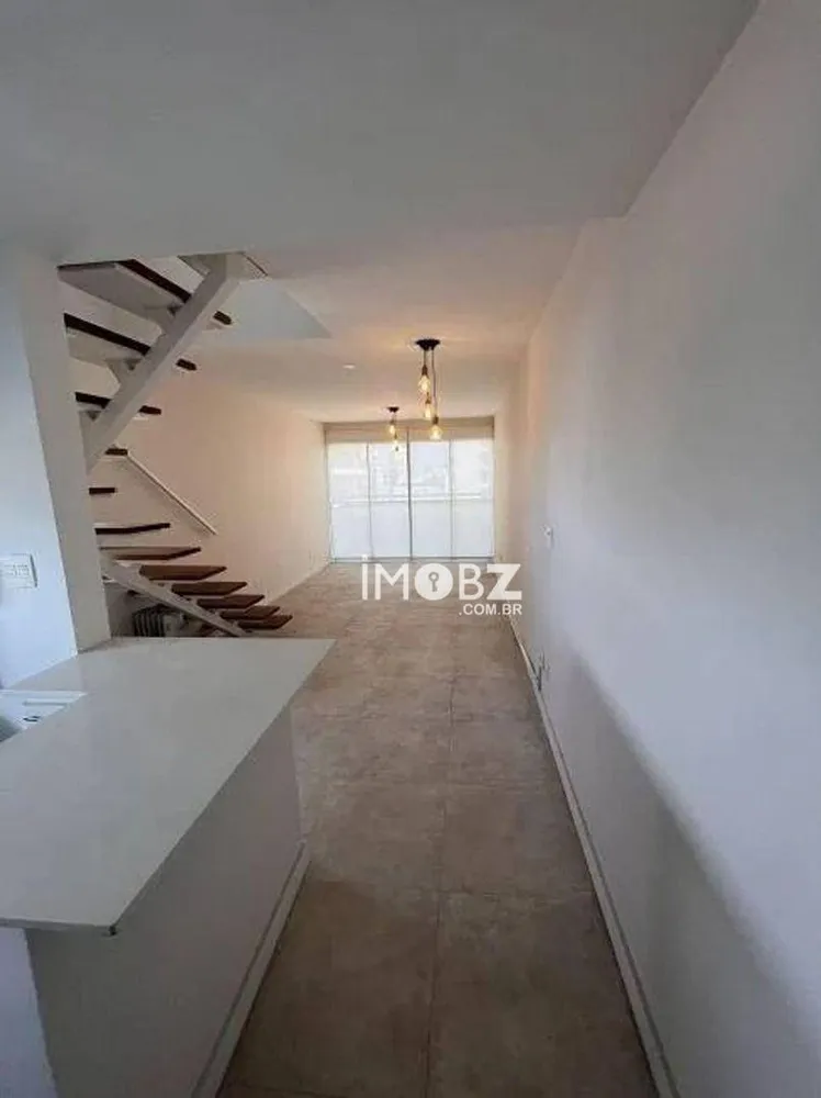 Apartamento, 1 quarto, 73 m² - Foto 2
