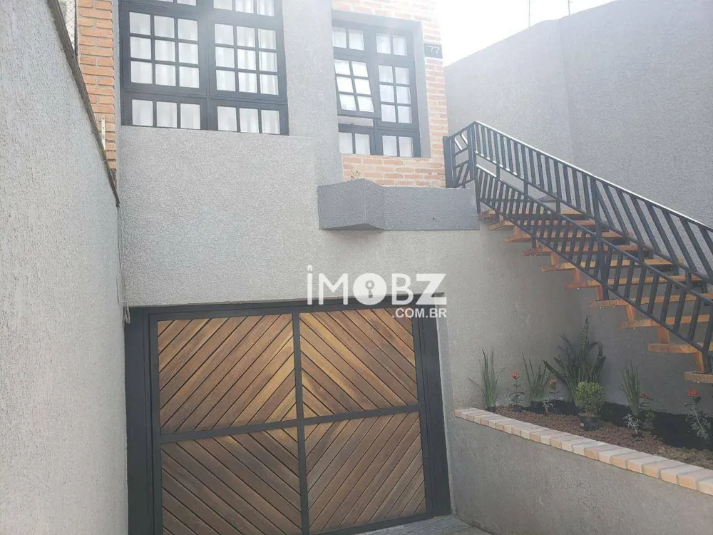 Casa, 4 quartos, 229 m² - Foto 2