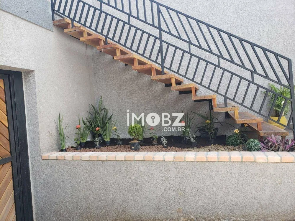 Casa, 4 quartos, 229 m² - Foto 4