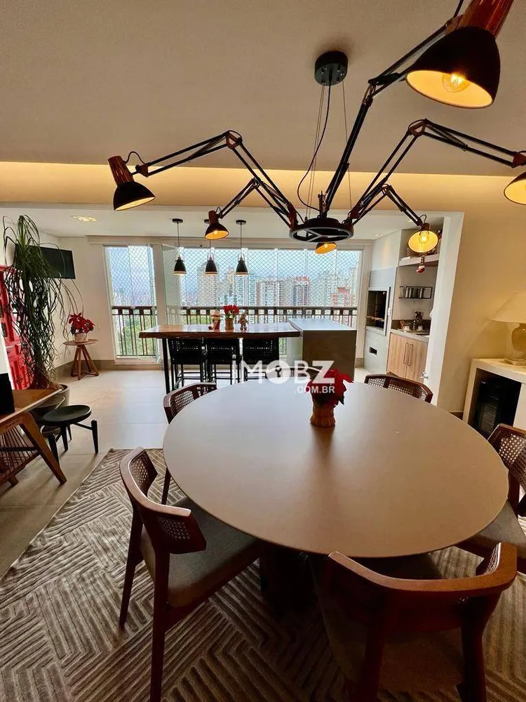 Apartamento, 3 quartos, 130 m² - Foto 2