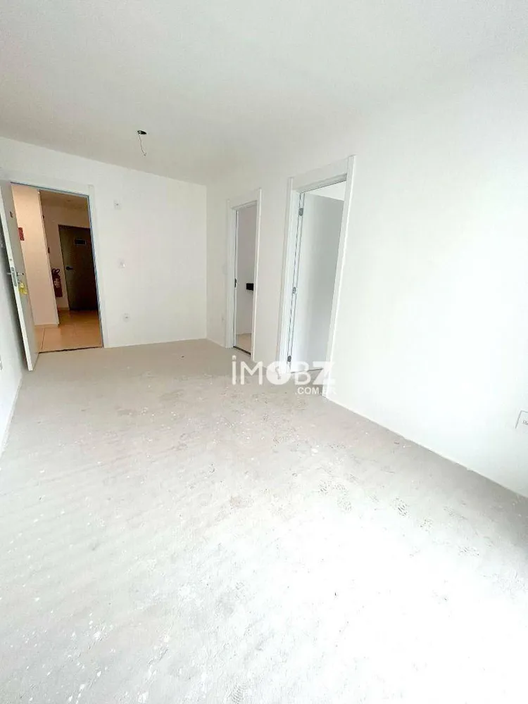 Apartamento, 1 quarto, 41 m² - Foto 2