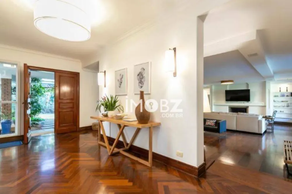 Casa, 4 quartos, 1250 m² - Foto 1