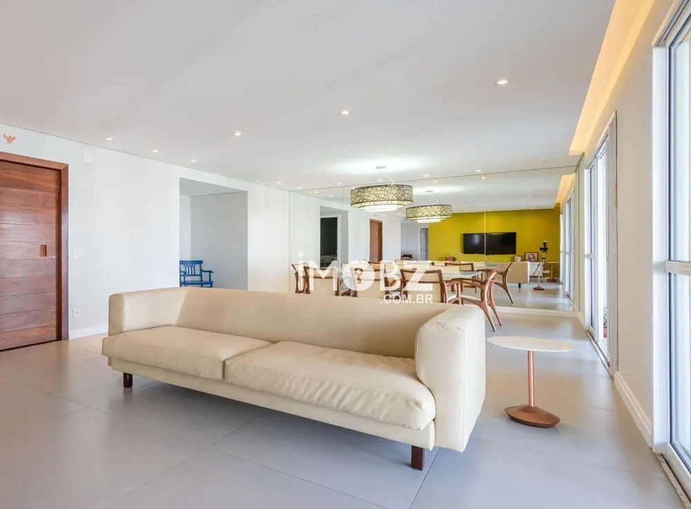 Apartamento, 4 quartos, 223 m² - Foto 2