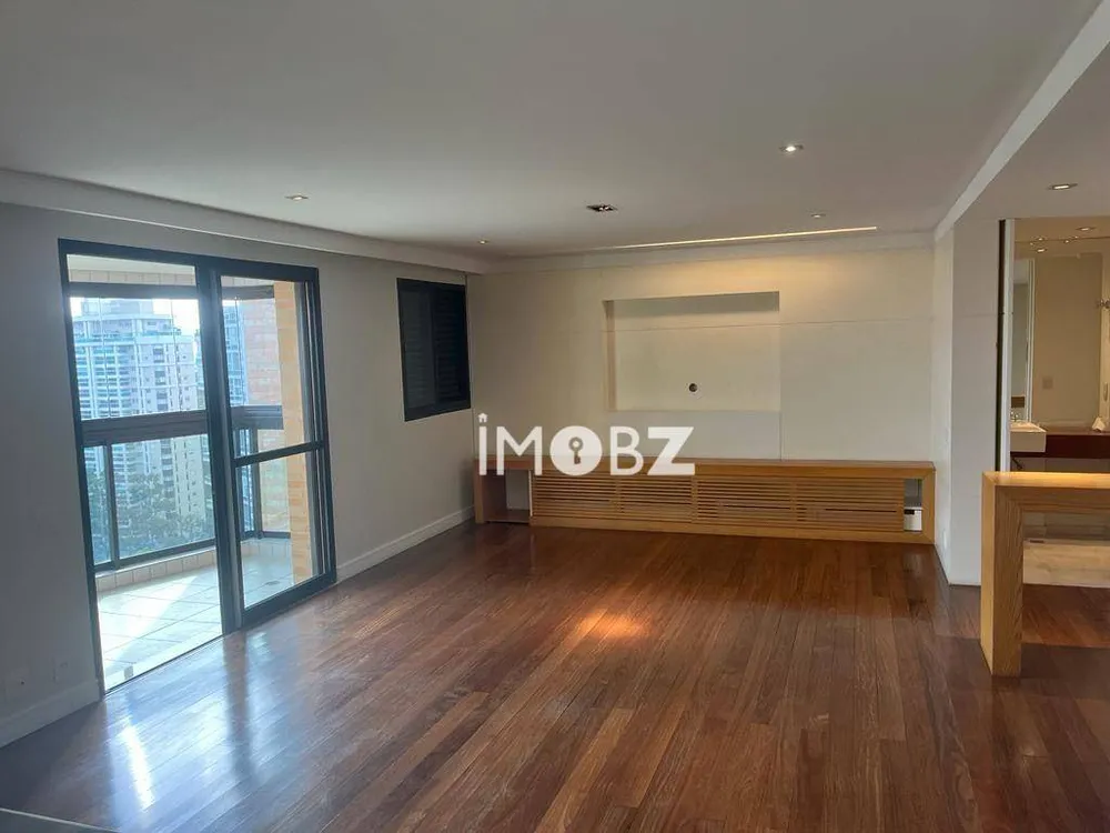 Apartamento, 4 quartos, 192 m² - Foto 2